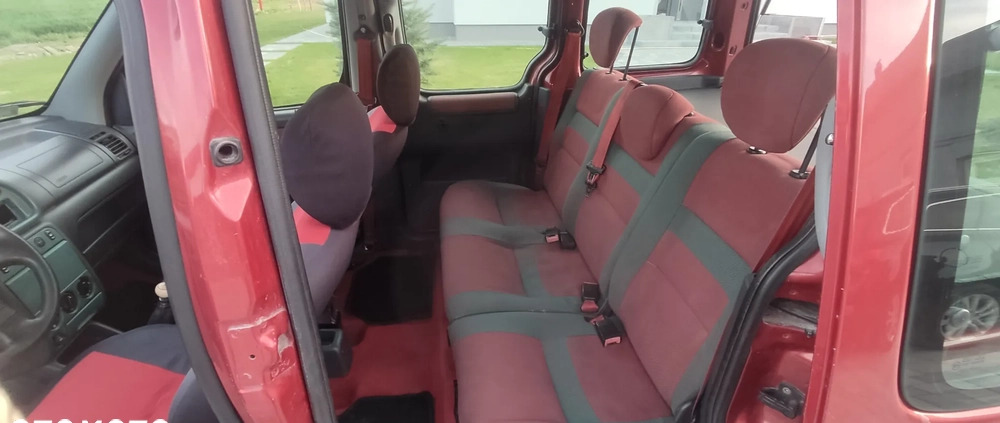 Citroen Berlingo cena 7200 przebieg: 256000, rok produkcji 2000 z Brzeziny małe 37